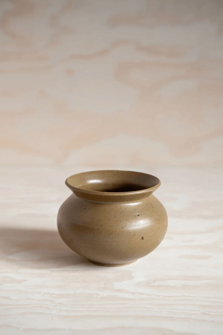 Medium Vase N°25 in Skylark by Charlie Maw